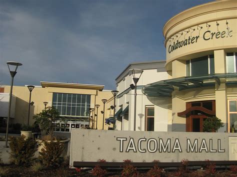 Tacoma Mall은 Tukwila의 Southcenter와 같은 주요 쇼핑몰보다 크기는 작지만 Puyallup의 South Hill Mall이나 Olympia의 Capitol Mall보다 약간 크며 South Sound에서 . . Tacoma mall hours